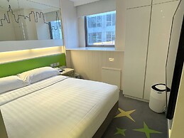 Dorsett Tsuen Wan, Hong Kong