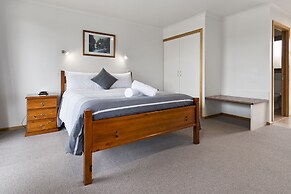 Marsden Court Apartments