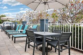 Staybridge Suites St. Petersburg Downtown by IHG