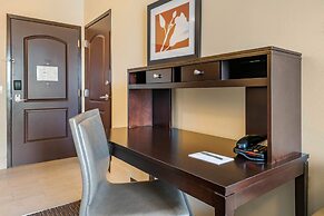Staybridge Suites St. Petersburg Downtown by IHG