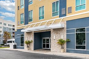 Staybridge Suites St. Petersburg Downtown by IHG