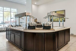 Staybridge Suites St. Petersburg Downtown by IHG