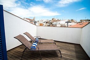 Lucasland Sitges Apartments