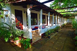 Mediterraneo Hotel & Restaurant
