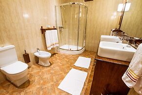 Mediterraneo Hotel & Restaurant