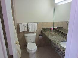 Starlight Inn Canoga Park