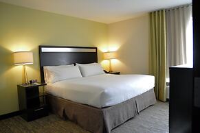 Candlewood Suites Youngstown W I-80 Niles Area, an IHG Hotel