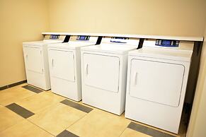 Candlewood Suites Youngstown W I-80 Niles Area by IHG