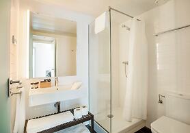 Durlet Beach Apartments