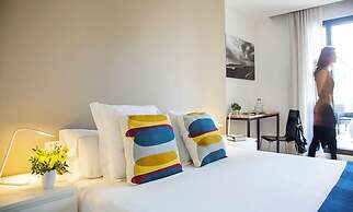 Durlet Beach Apartments