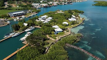 Barefoot Cay Resort
