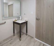 Island House Hotel Orange Beach - a DoubleTree by Hilton