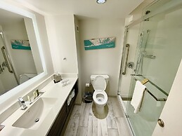 Island House Hotel Orange Beach - a DoubleTree by Hilton