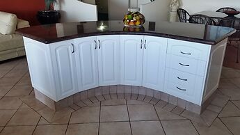 Beaconlea Tower Apartments