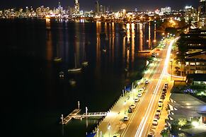 Beaconlea Tower Apartments