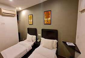 Hotel O Crossroads Hotel