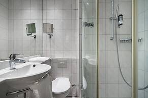 Garner Hotel Hamburg Wandsbek Marktplatz by IHG