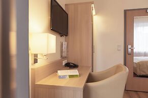 Garner Hotel Hamburg Wandsbek Marktplatz by IHG