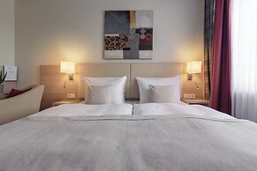 Garner Hotel Hamburg Wandsbek Marktplatz by IHG