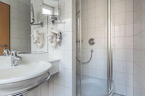 Garner Hotel Hamburg Wandsbek Marktplatz by IHG