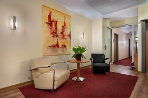 Garner Hotel Hamburg Wandsbek Marktplatz by IHG