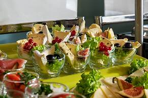 Garner Hotel Hamburg Wandsbek Marktplatz by IHG