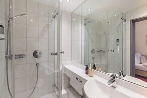 Garner Hotel Hamburg Wandsbek Marktplatz by IHG