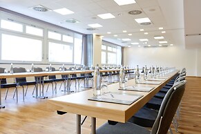 Hollywood Media Hotel