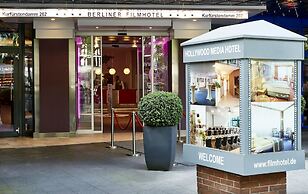 Hollywood Media Hotel