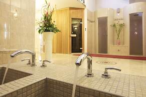 Hollywood Media Hotel