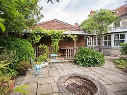 Withy Cottages