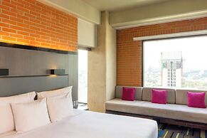 Hotel Guadalajara Country Club by HNF