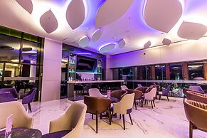 Hotel Guadalajara Country Club by HNF