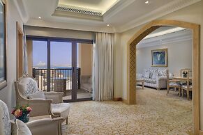 DoubleTree by Hilton Resort & Spa Marjan Island