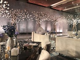 DoubleTree by Hilton Resort & Spa Marjan Island