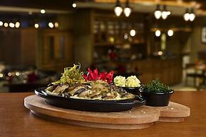 DoubleTree by Hilton Resort & Spa Marjan Island