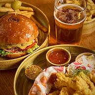 DoubleTree by Hilton Resort & Spa Marjan Island