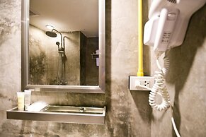 Quip Bed & Breakfast Phuket Hotel