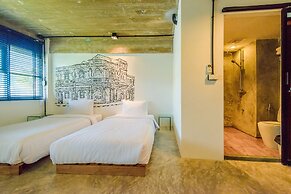 Quip Bed & Breakfast Phuket Hotel