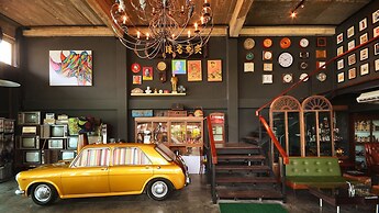 Quip Bed & Breakfast Phuket Hotel