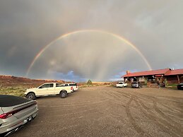 The Rim Rock Inn