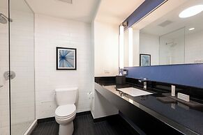 The Godfrey Hotel Chicago