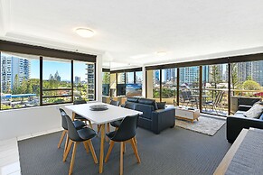 Surfers Century Oceanside Apartments