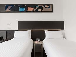 ibis Adelaide