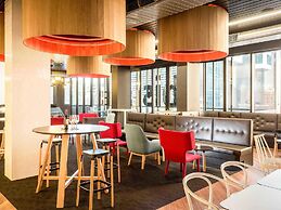ibis Adelaide