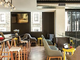 ibis Adelaide