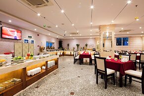 Galliot Hotel Nha Trang