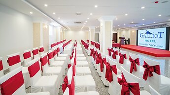 Galliot Hotel Nha Trang