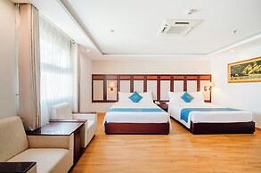Galliot Hotel Nha Trang