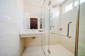 Galliot Hotel Nha Trang